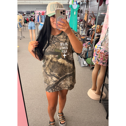 Jesus loves you Christian Camo Tee